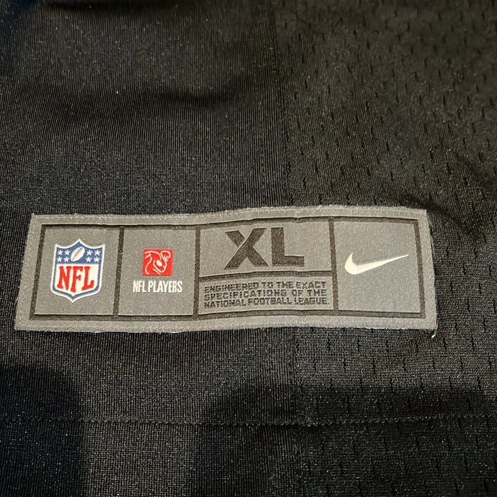 Title: Women’s Cut XL Steelers Jersey - Picture 5 of 7